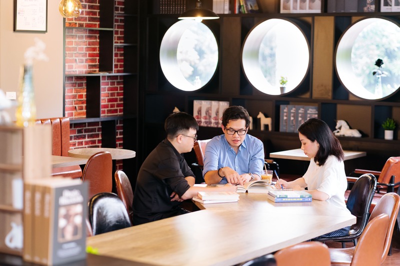 Hành trình học thuật