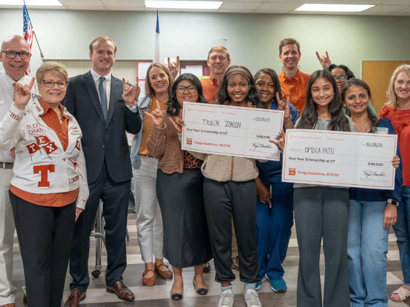 săn học bổng đại học texas